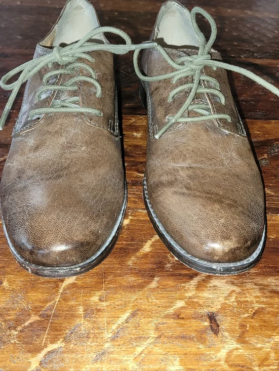 Women's Frye Brown Leather Classic Oxford Style - Picture 5 of 6